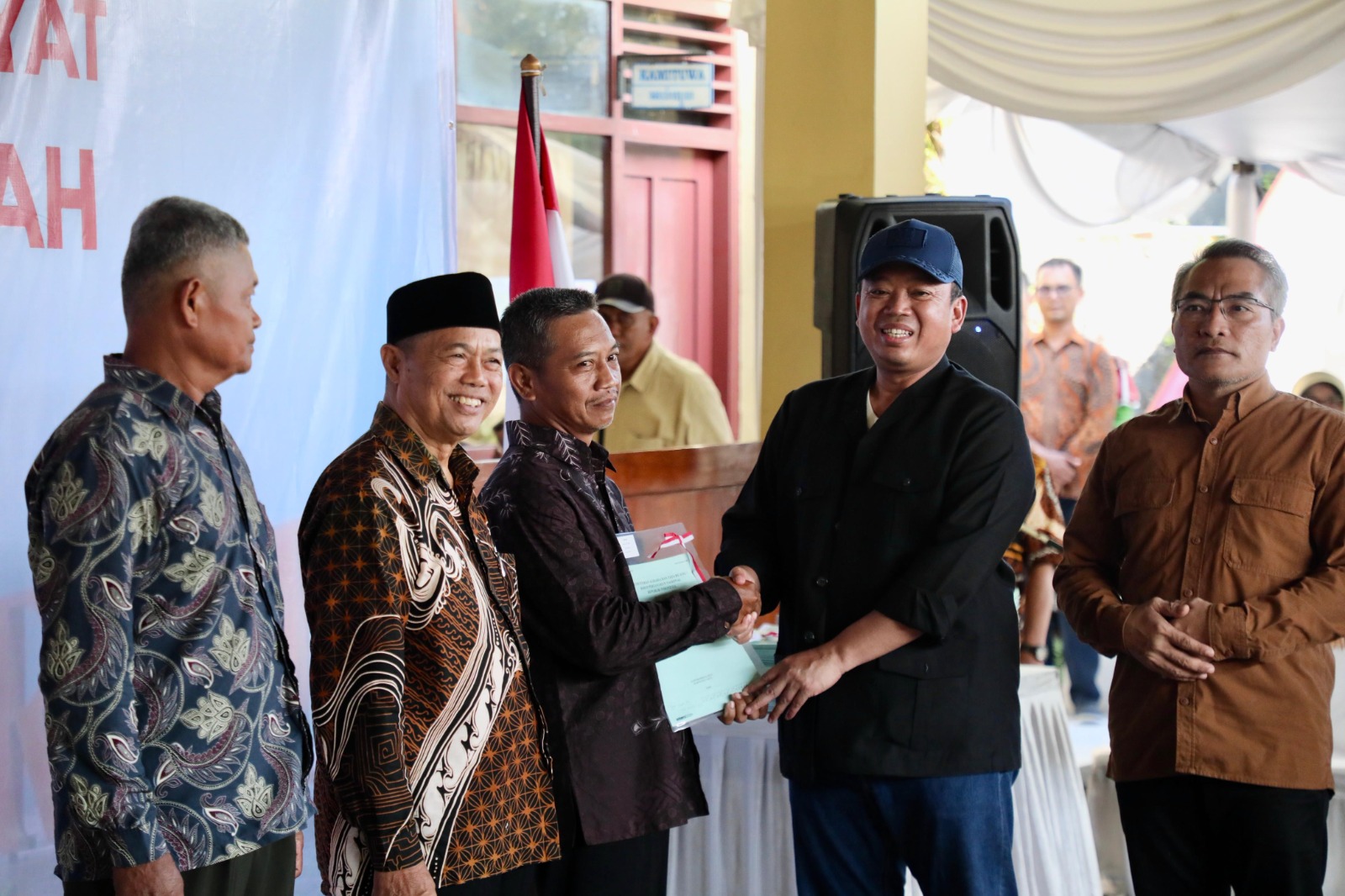 Serahkan 811 Sertipikat Tanah di Bantul