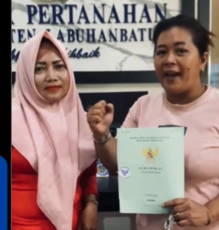 Terima Sertipikat PTSL